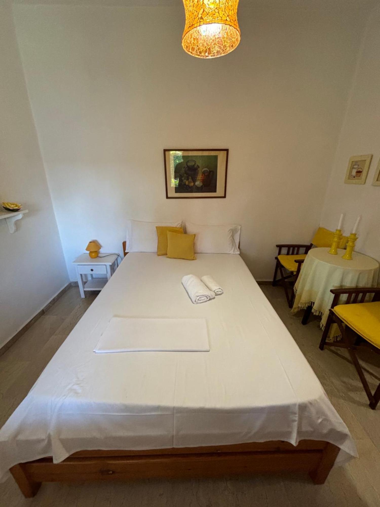 Marias Apartments Vasiliká Pokoj fotografie